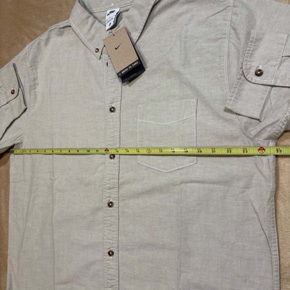 Nike Life Men's Oxford Long Sleeve Loose Button-Down Shirt Size L Workwear - Picture 7 of 9